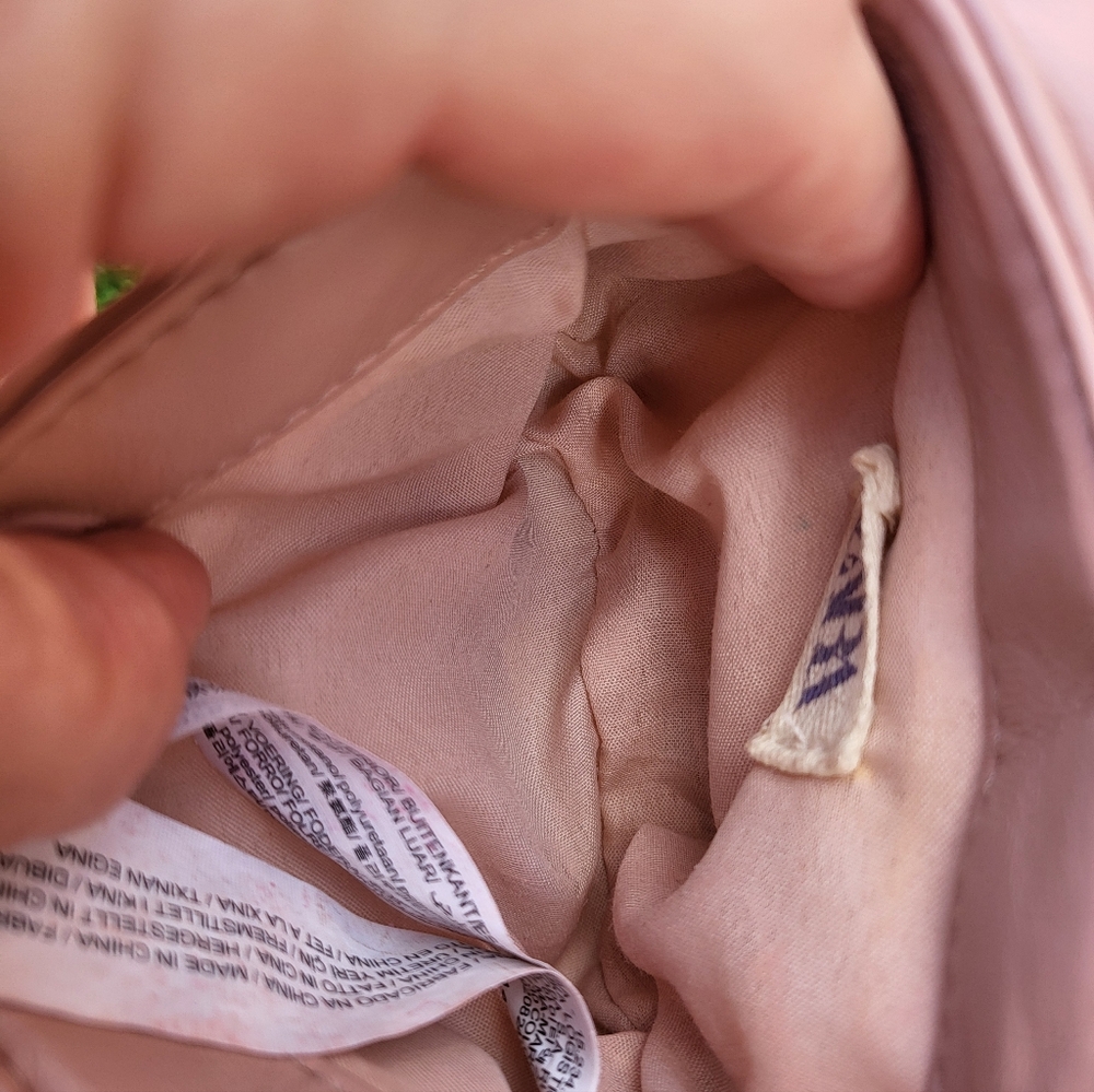 Zara Pink Soft Faux Leather Heart Mini Crossbody Bag. - Picture 12 of 16